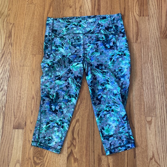 lululemon athletica Pants - Lululemon Swift Speed High-Rise Crop 21" Rapid Flourish Multi Size 16